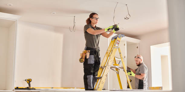 Best Licensed Electrician  in Baldwinsville, NY